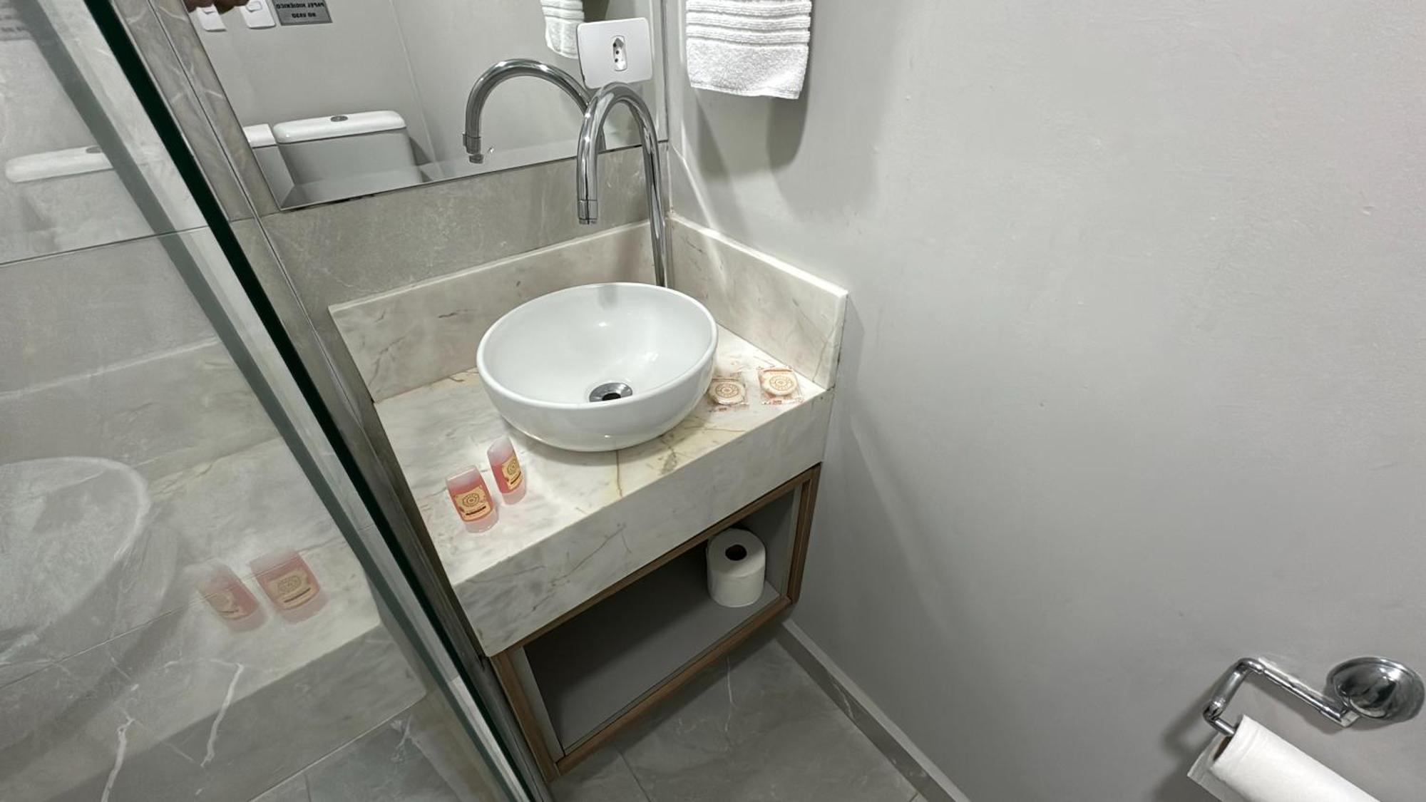 Apartment 09- Lindamente Decorado! Ideal Casal!!! Curitiba